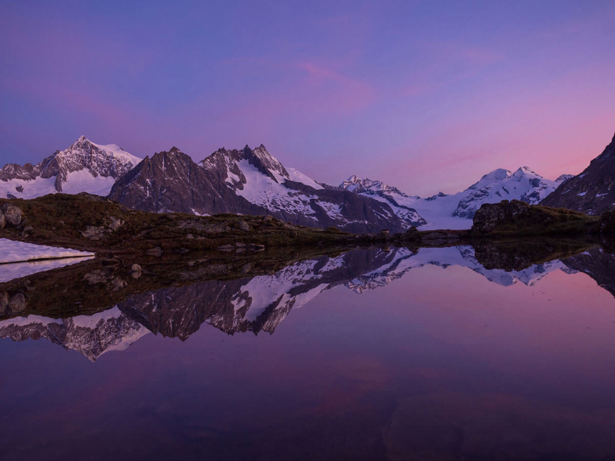 Sonnenaufgang Aletschgletscher Taellissee ”