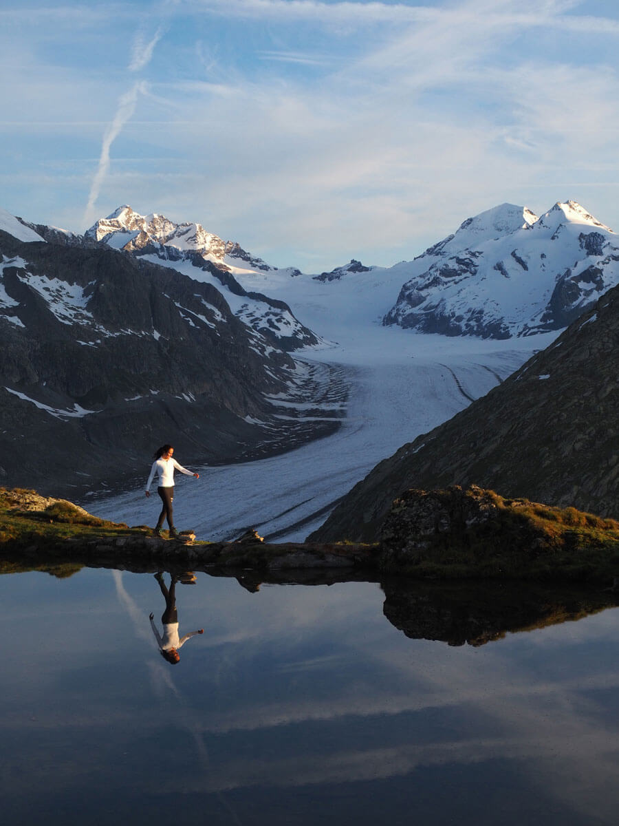 Sonnenaufgang Aletschgletscher Taellissee Schweiz ”